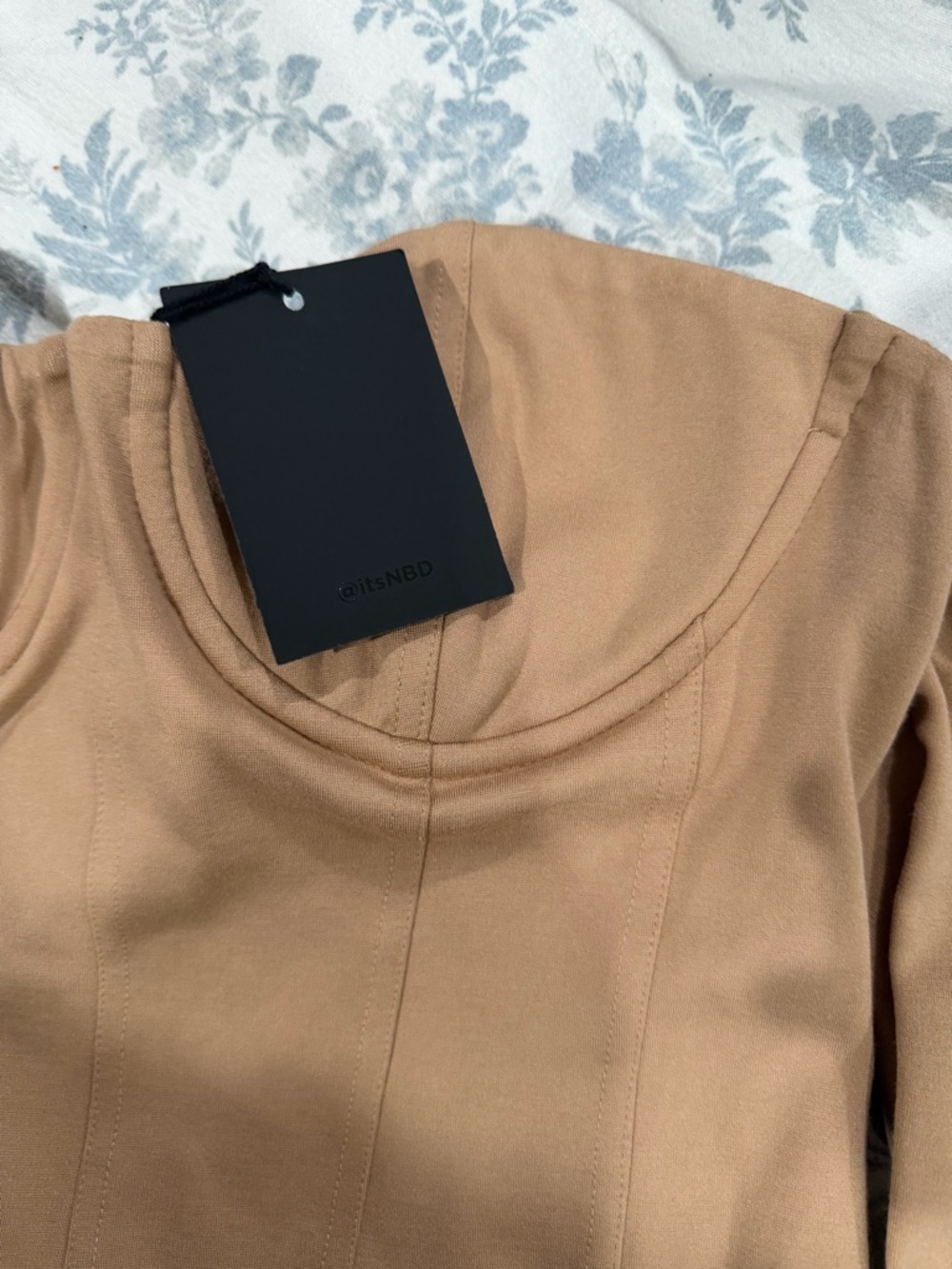 NWT NBD Nude Corset Bodysuit Long Sleeve Sculpting Top Size M - Picture 4 of 5